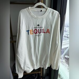 The Laundry Room women’s  White Crewneck Sweater NWOT